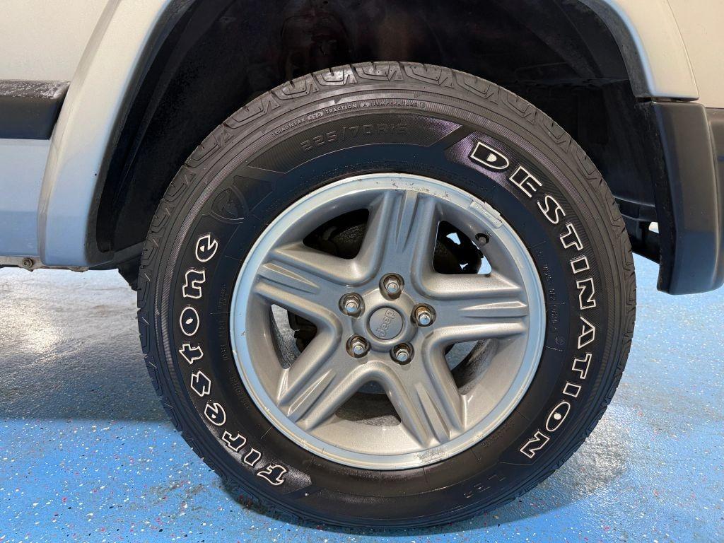 2000 Jeep Cherokee Sport