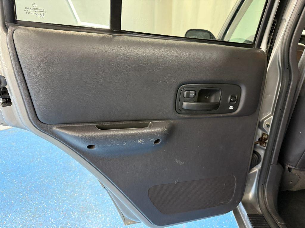 2000 Jeep Cherokee Sport