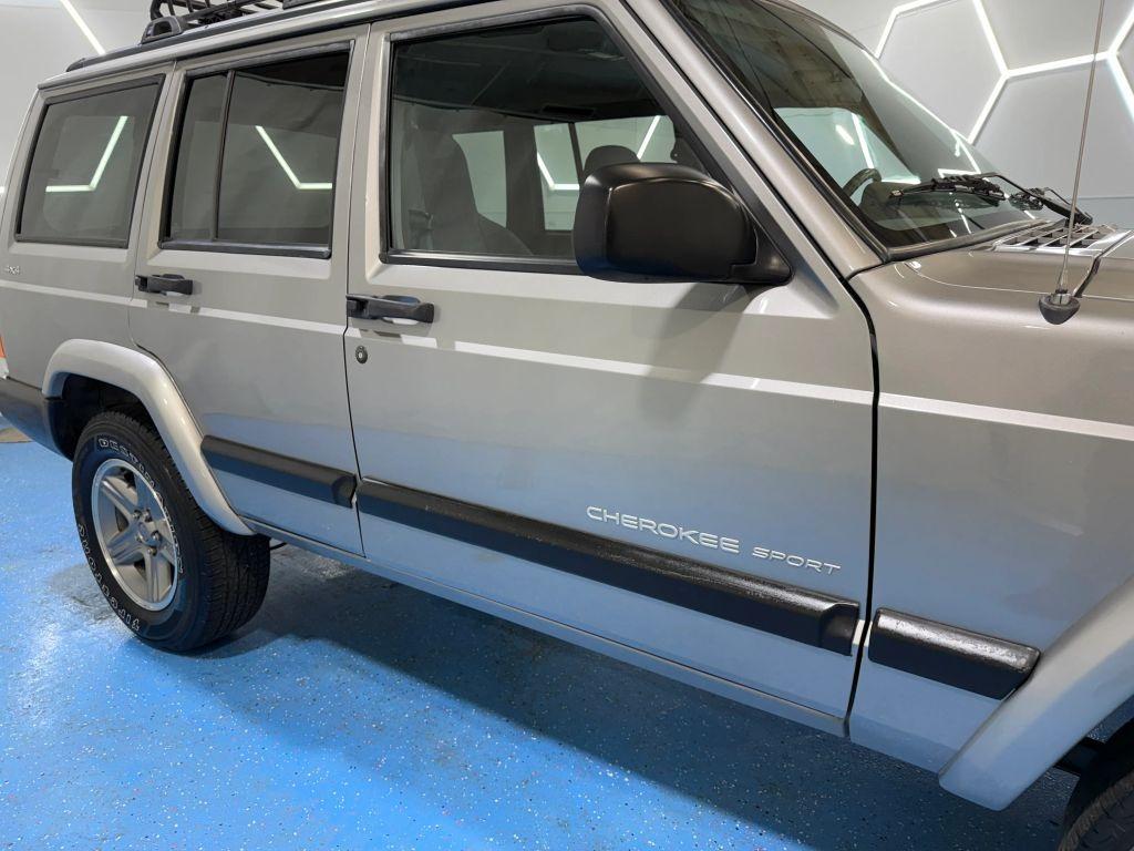 2000 Jeep Cherokee Sport
