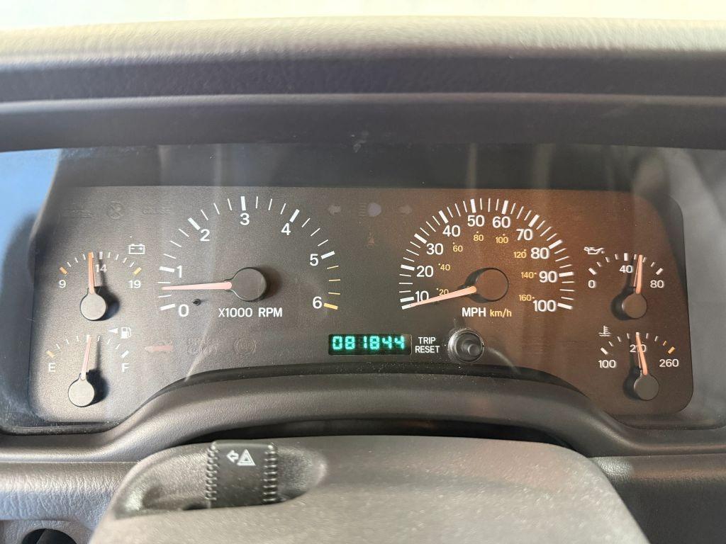 2000 Jeep Cherokee Sport
