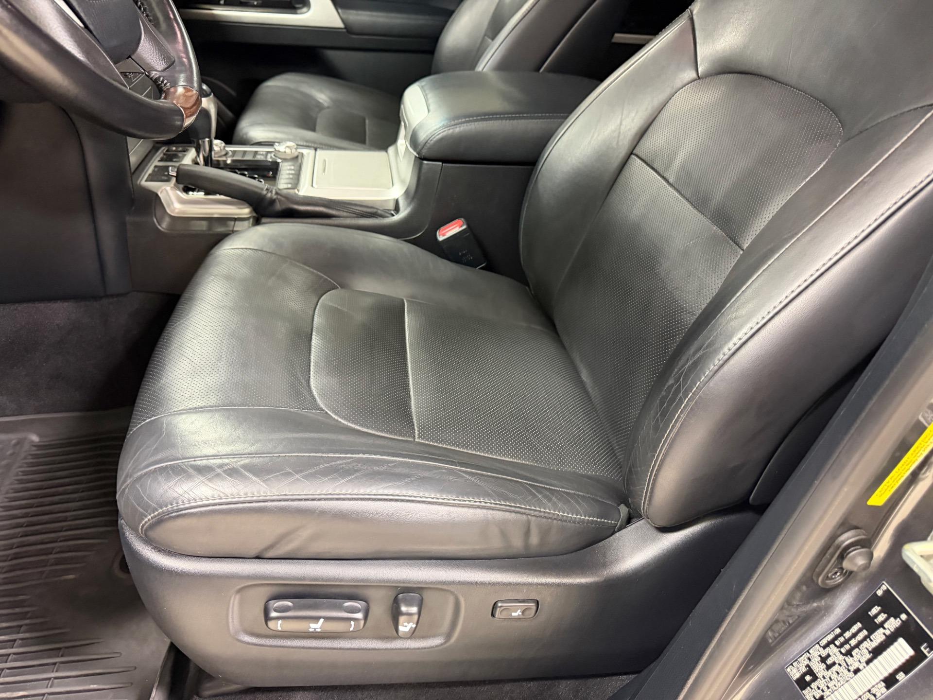 2019 Toyota Land Cruiser