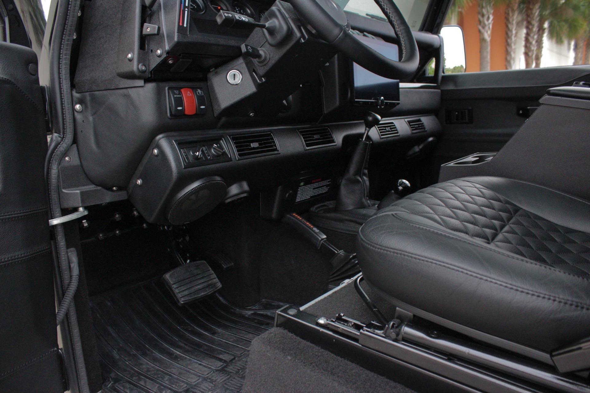 1989 Land Rover Defender 110 By Arkonik