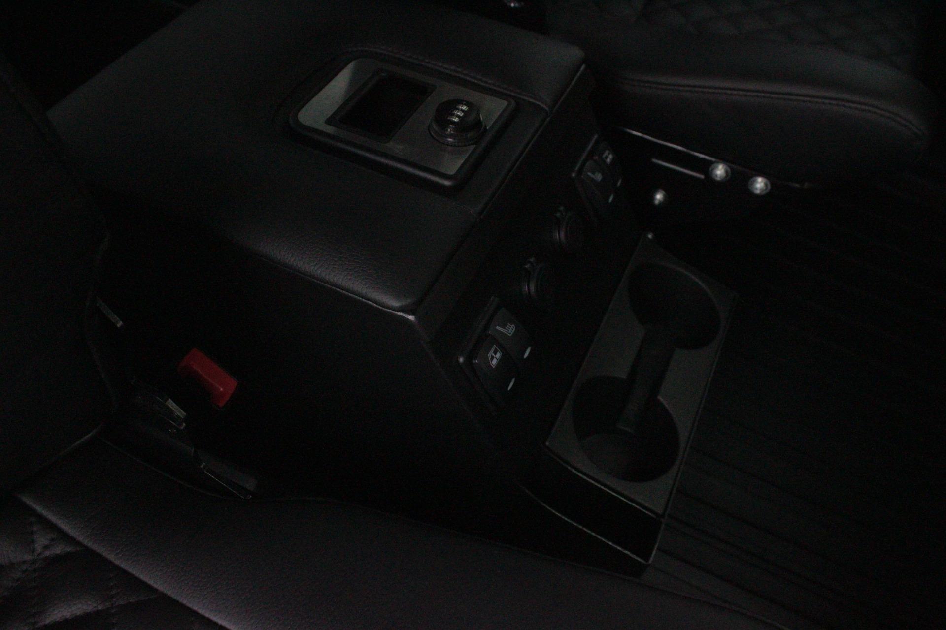 1989 Land Rover Defender 110 By Arkonik