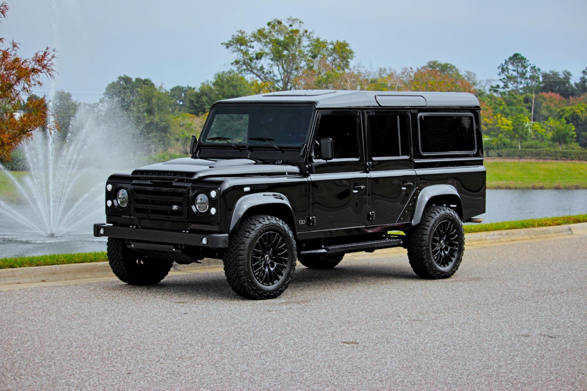  Land Rover Defender