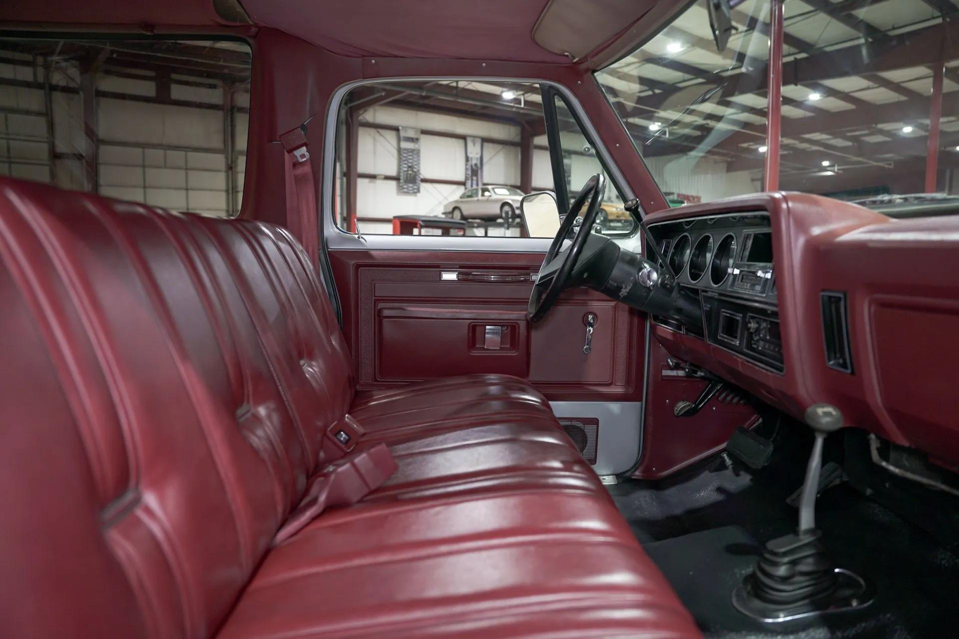 1984 Dodge Ramcharger Prospector