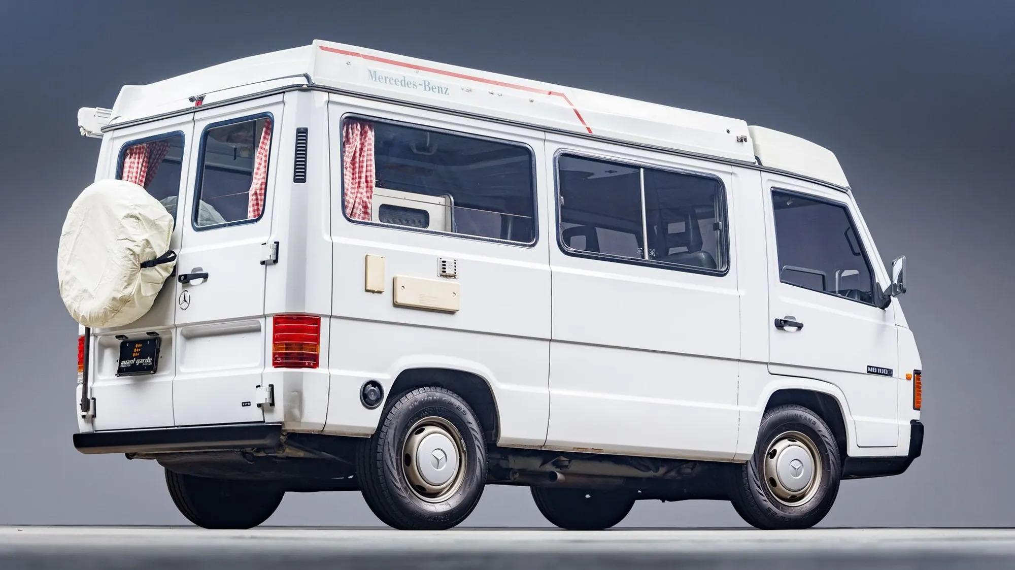 1993 Mercedes-Benz 100D Camper