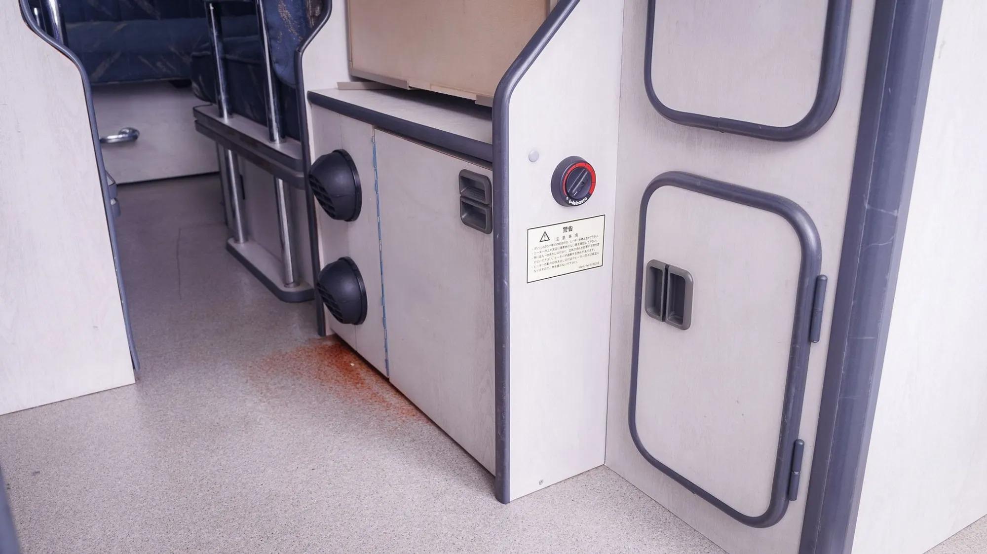 1993 Mercedes-Benz 100D Camper