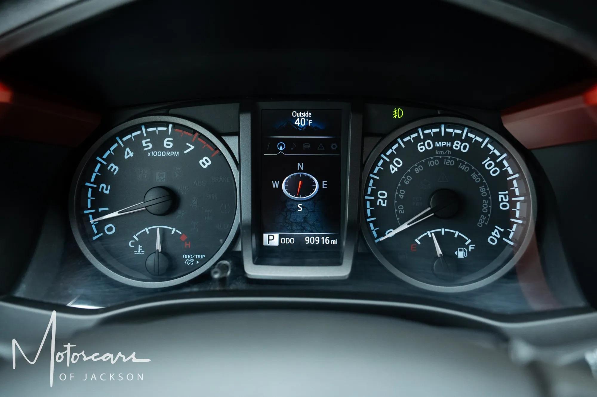 2017 Toyota Tacoma TRD Sport