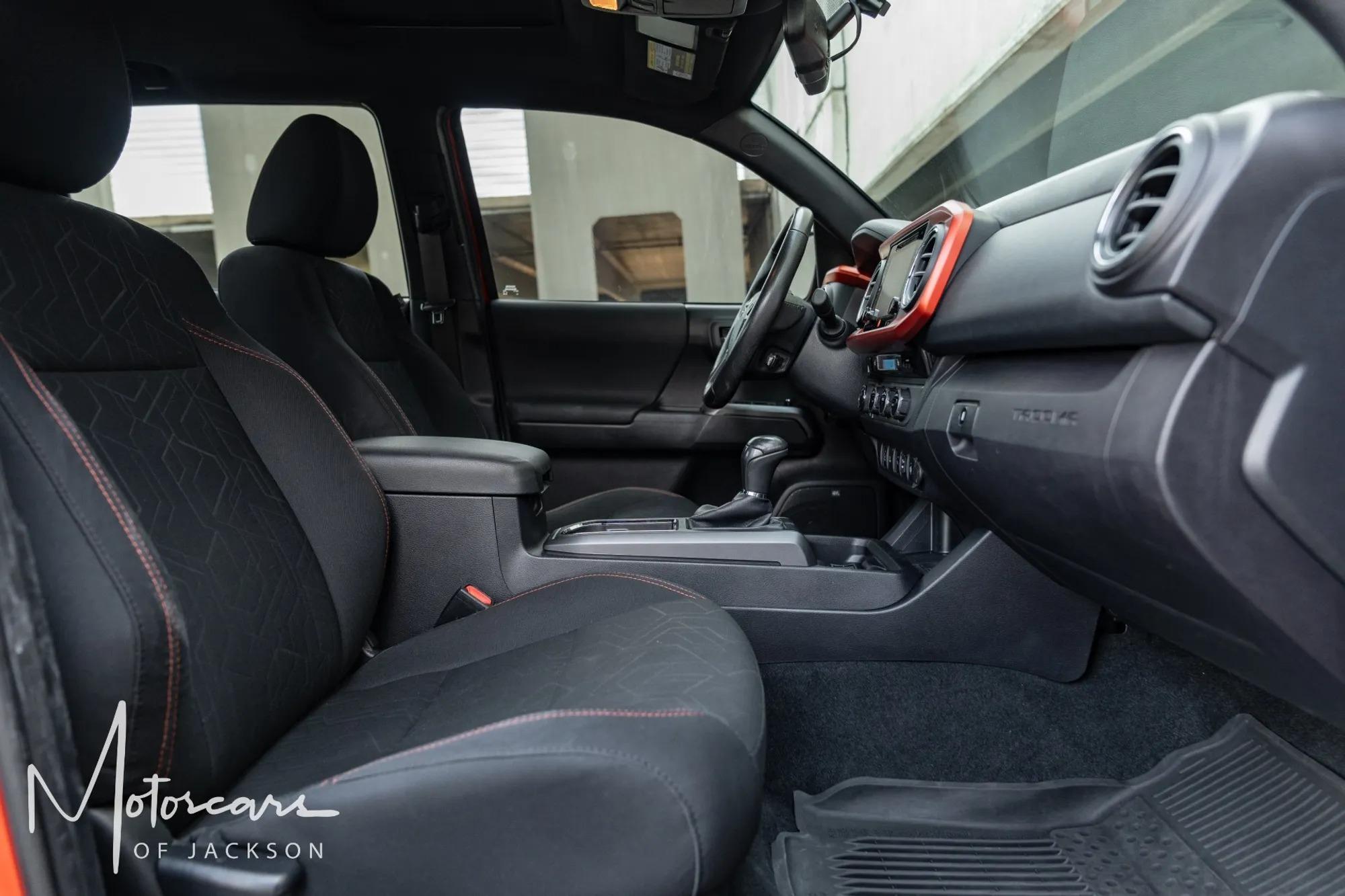 2017 Toyota Tacoma TRD Sport