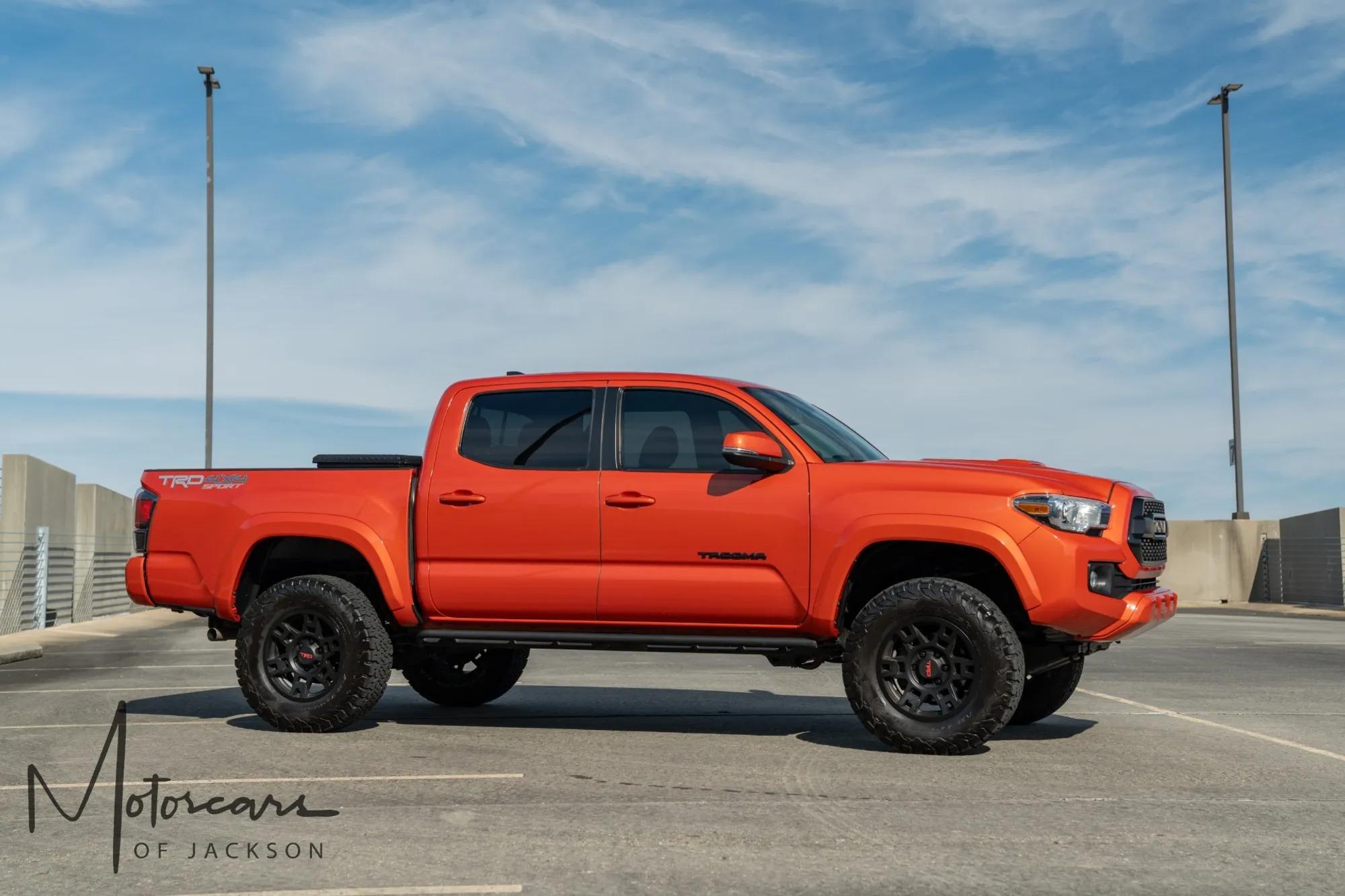 2017 Toyota Tacoma TRD Sport