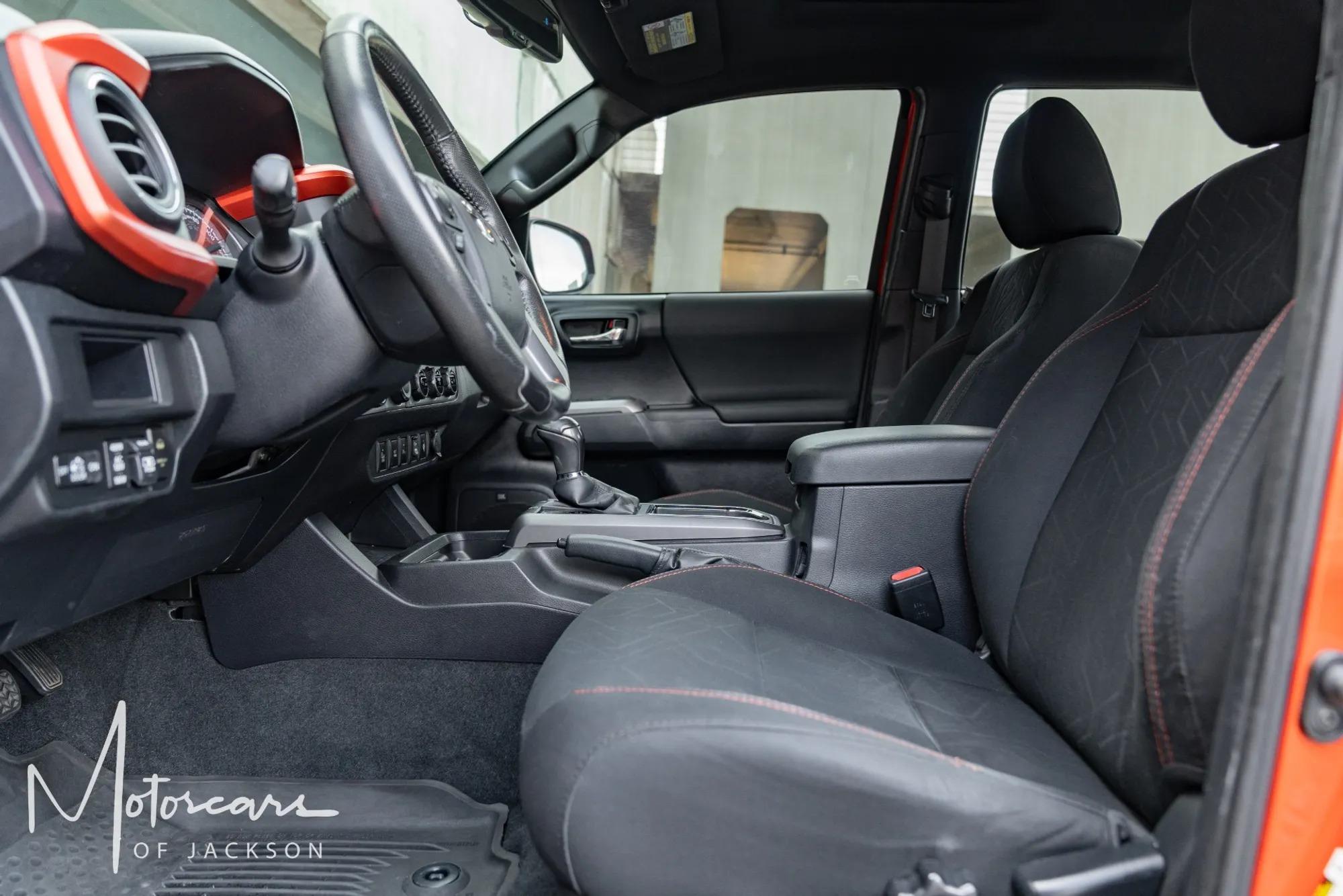 2017 Toyota Tacoma TRD Sport