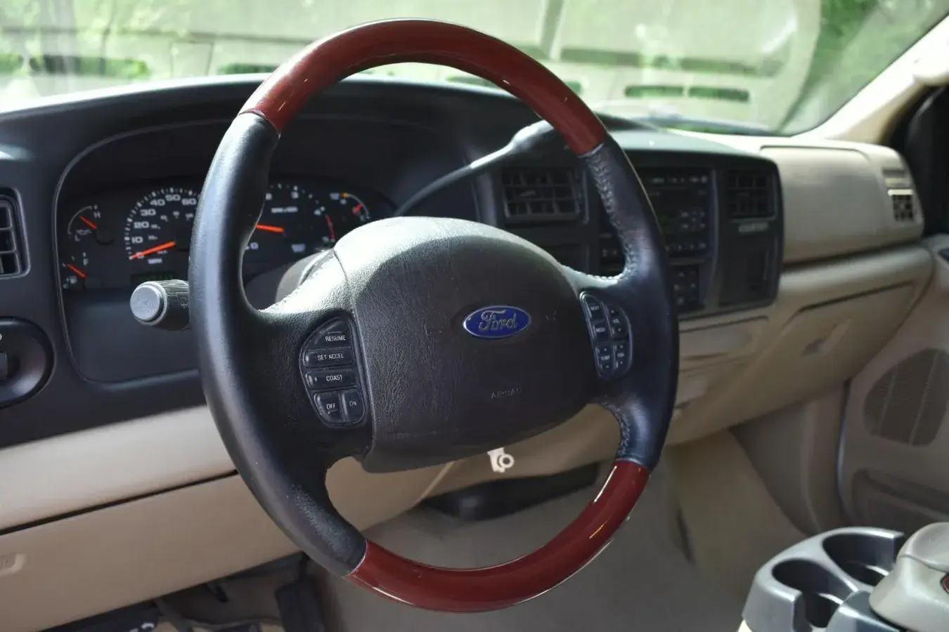 2005 Ford Excursion Eddie Bauer