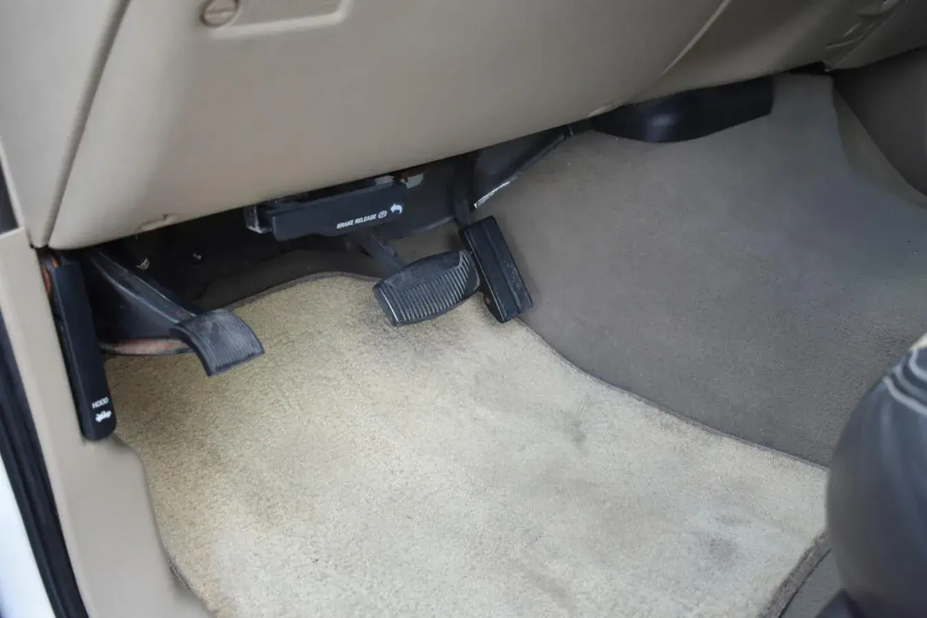 2005 Ford Excursion Eddie Bauer