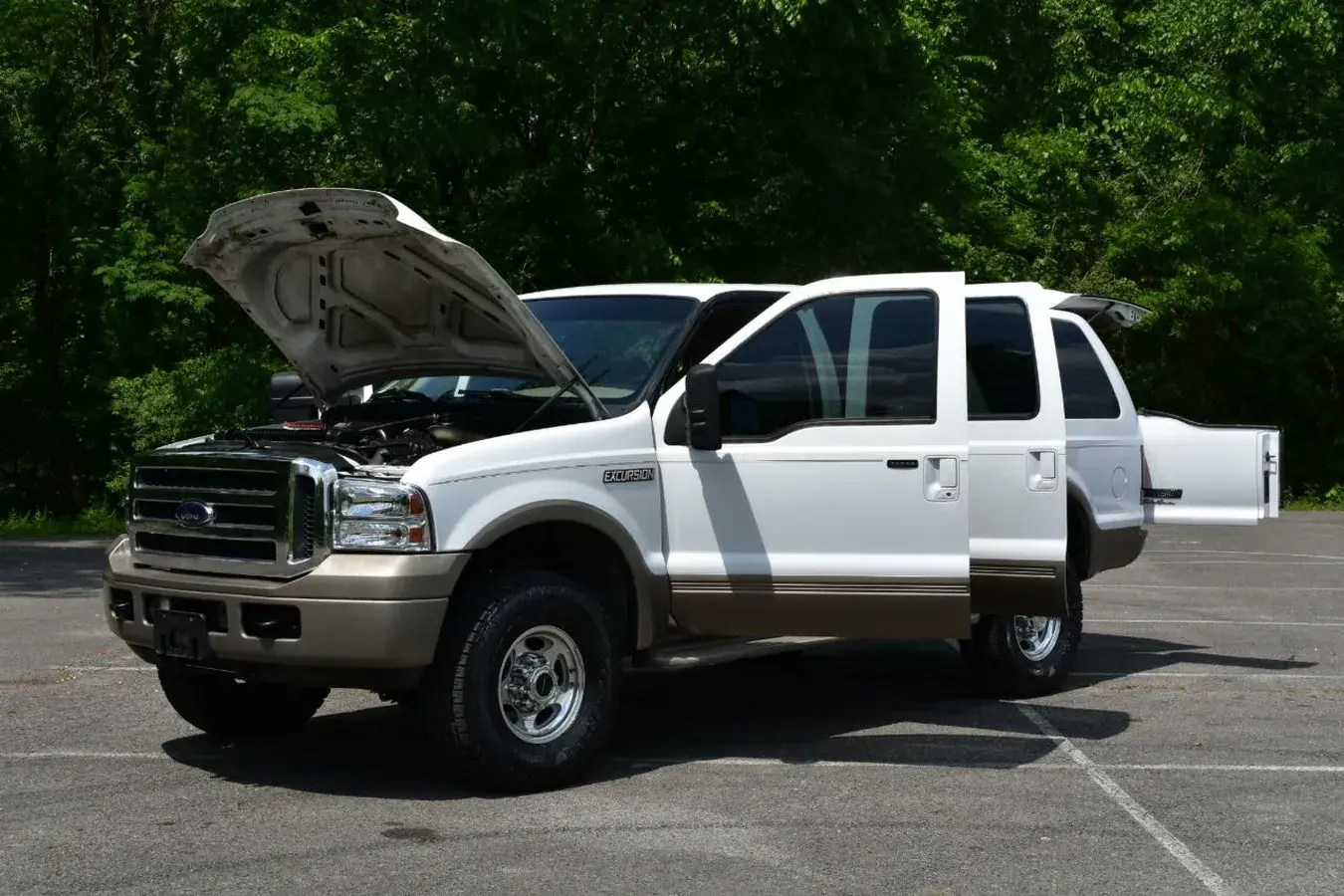 2005 Ford Excursion Eddie Bauer