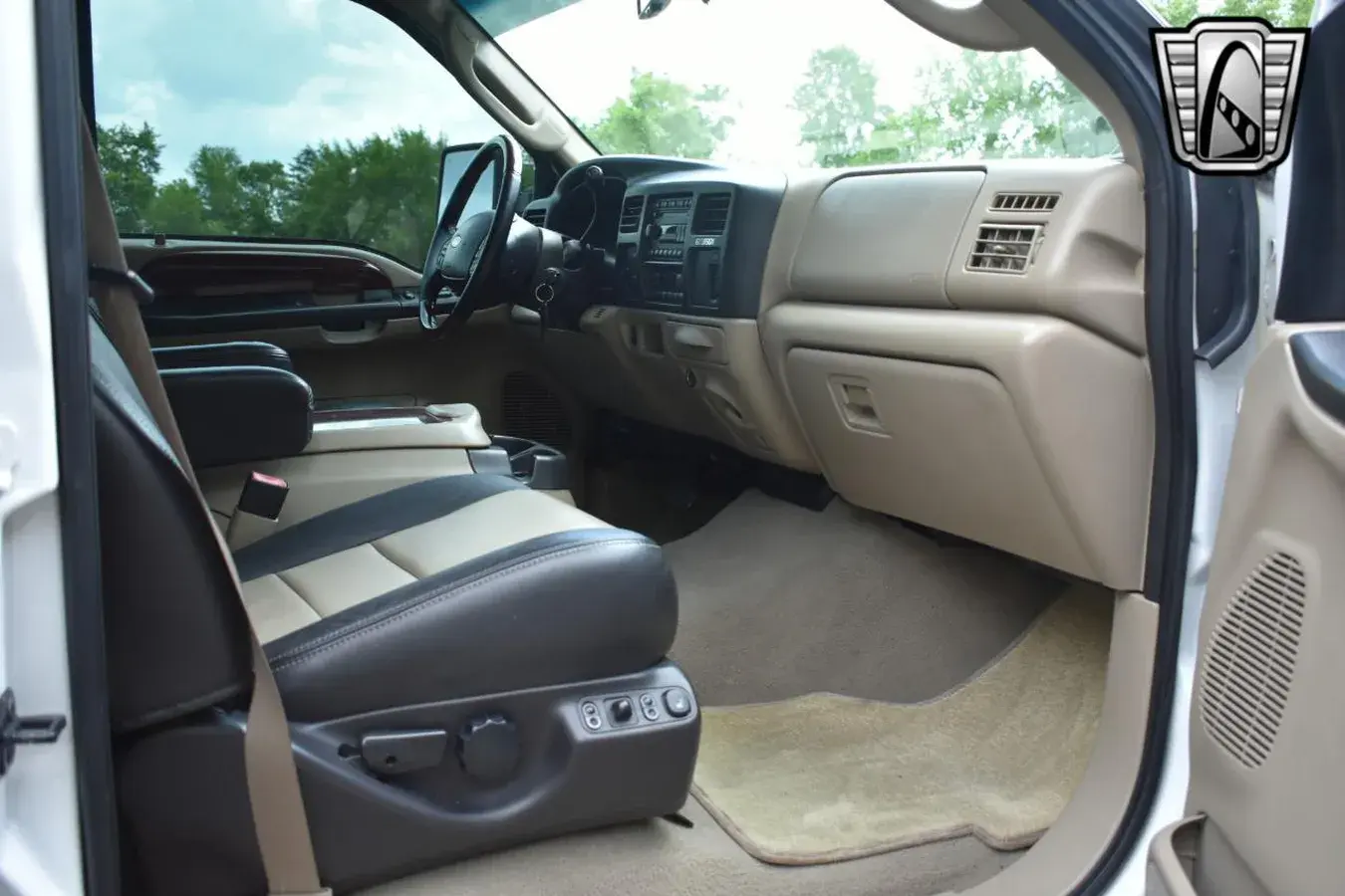 2005 Ford Excursion Eddie Bauer