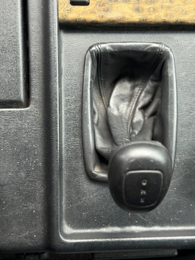 2000 Mercedes-Benz G300TD