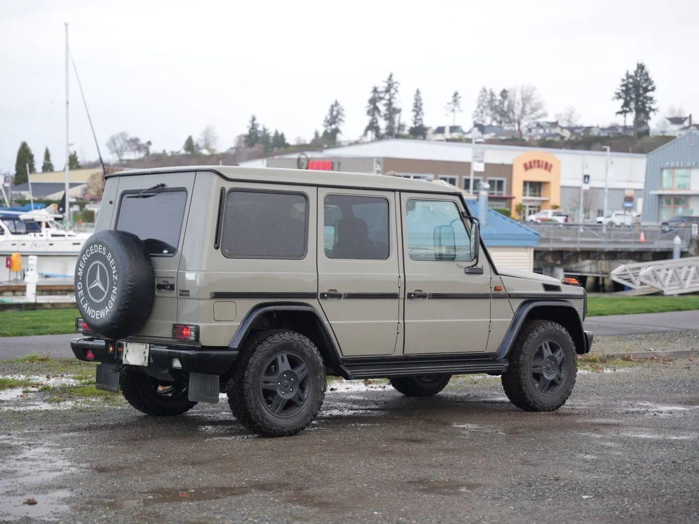 2000 Mercedes-Benz G300TD