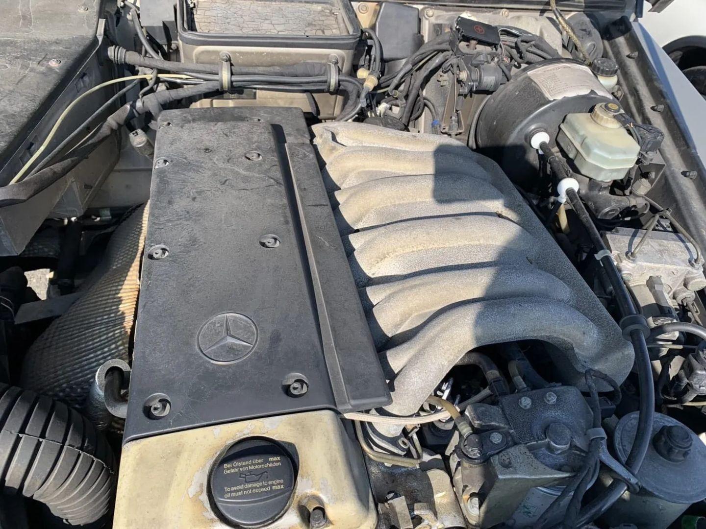 2000 Mercedes-Benz G300TD