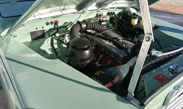 1981 Land Rover Defender Santana 88 - 5