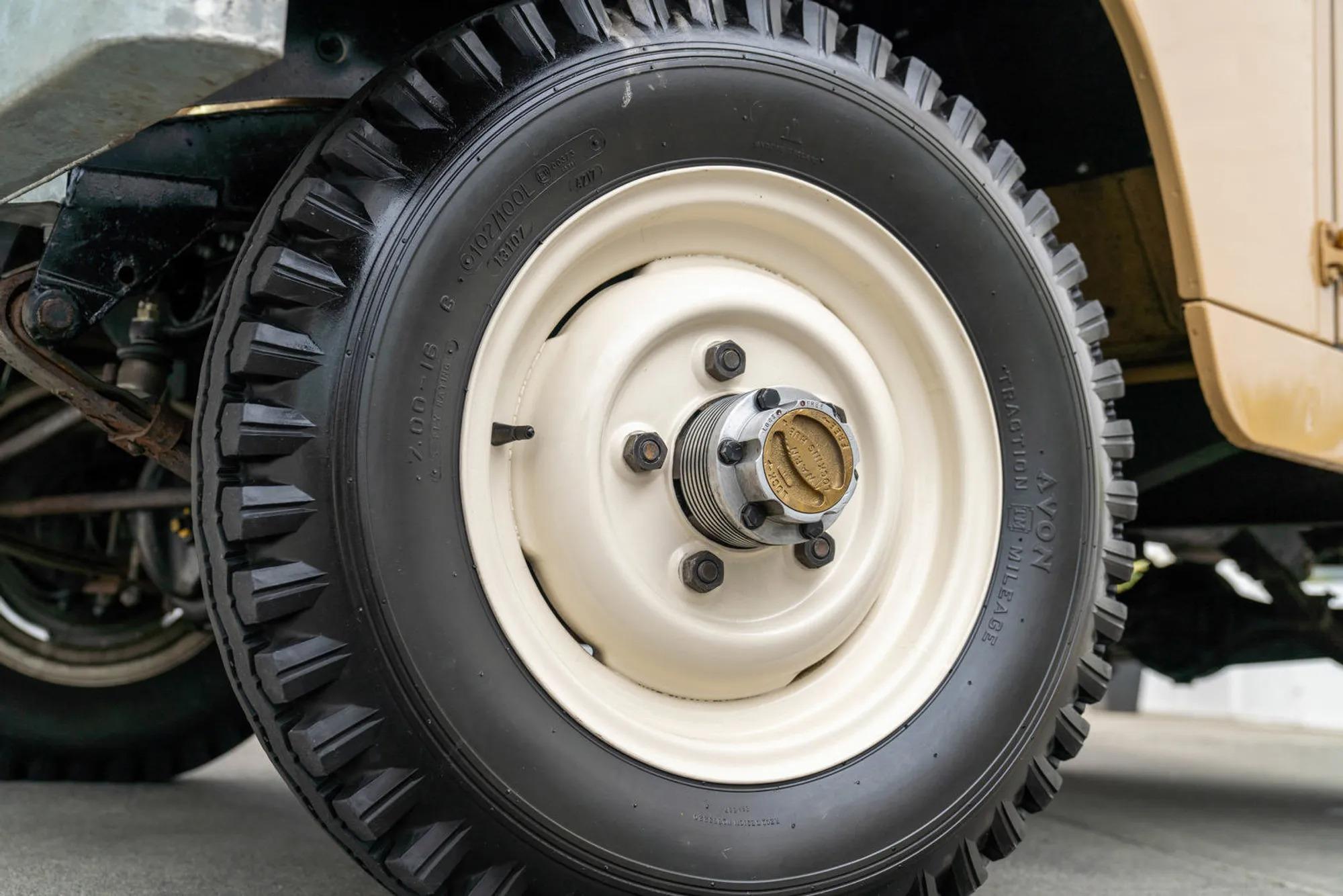 1964 Land Rover 88 Series IIA - 4