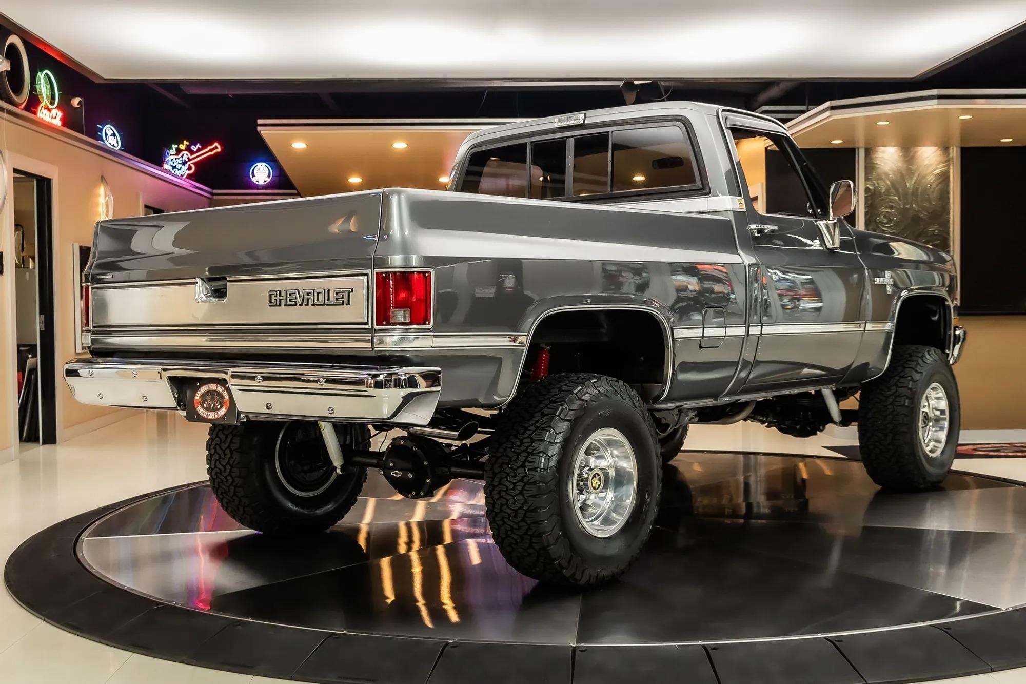 1987 Chevrolet V10 Silverado 4×4 - 5