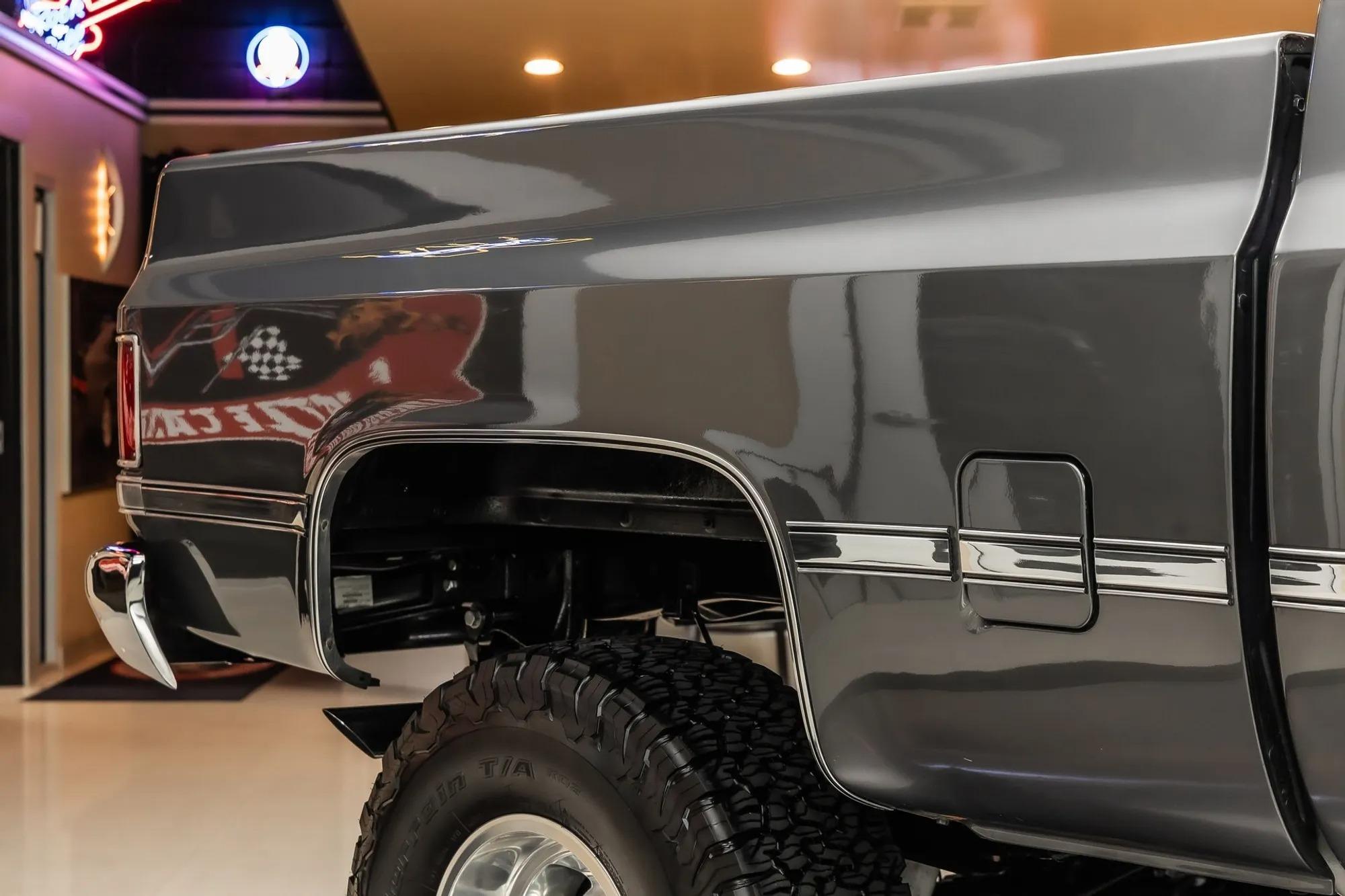 1987 Chevrolet V10 Silverado 4×4