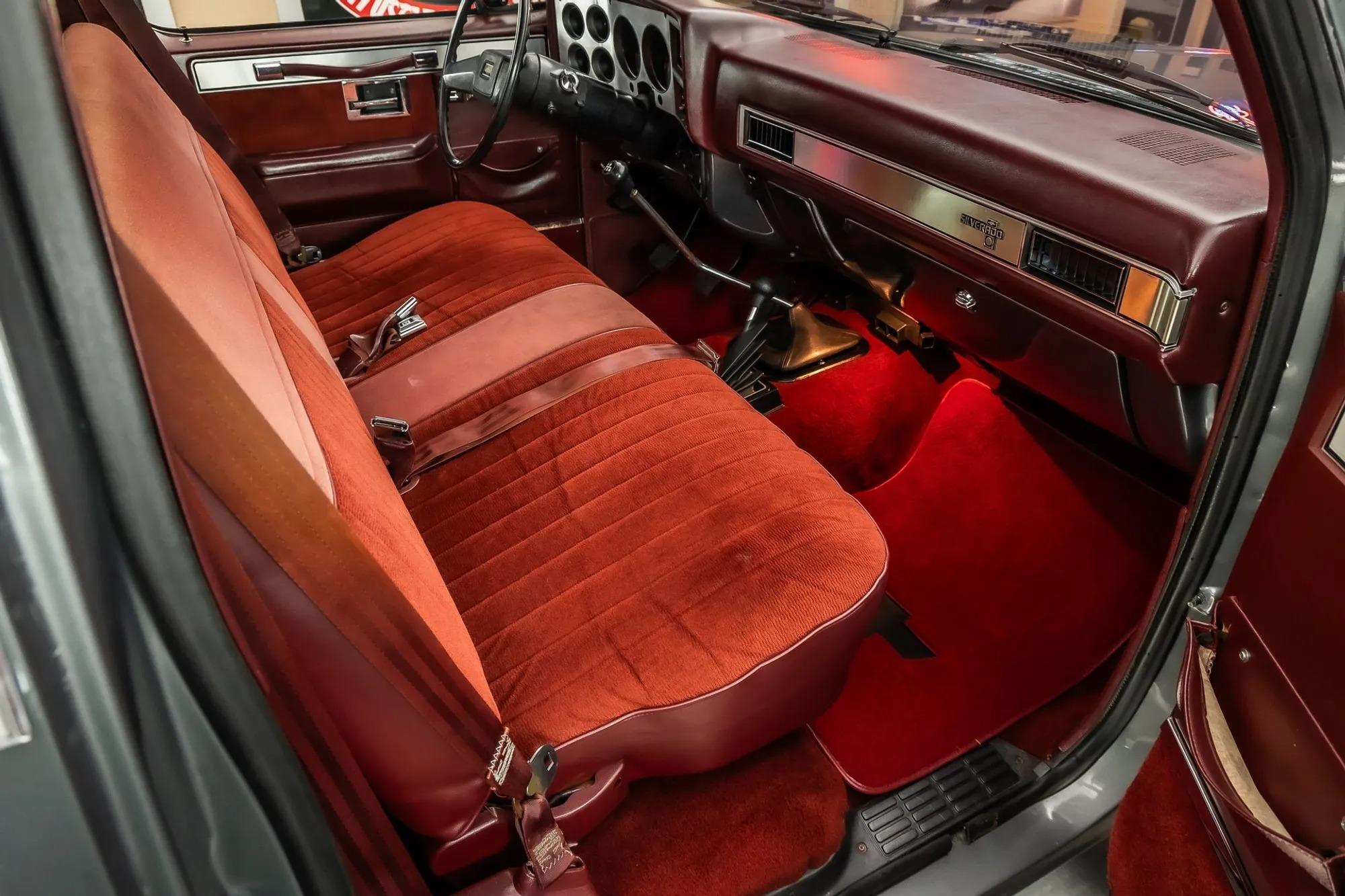 1987 Chevrolet V10 Silverado 4×4