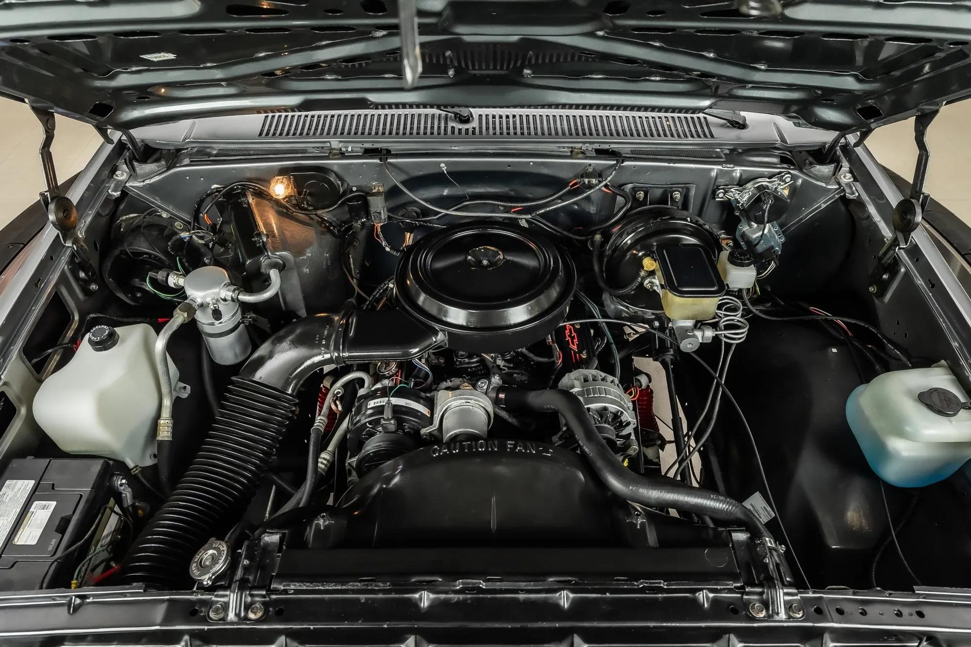 1987 Chevrolet V10 Silverado 4×4