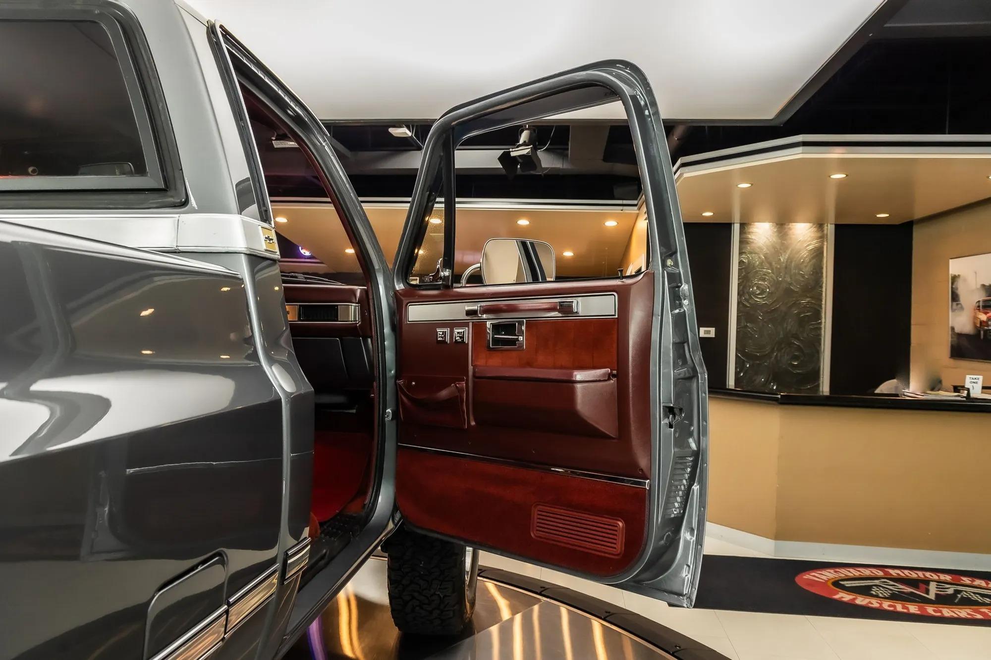 1987 Chevrolet V10 Silverado 4×4