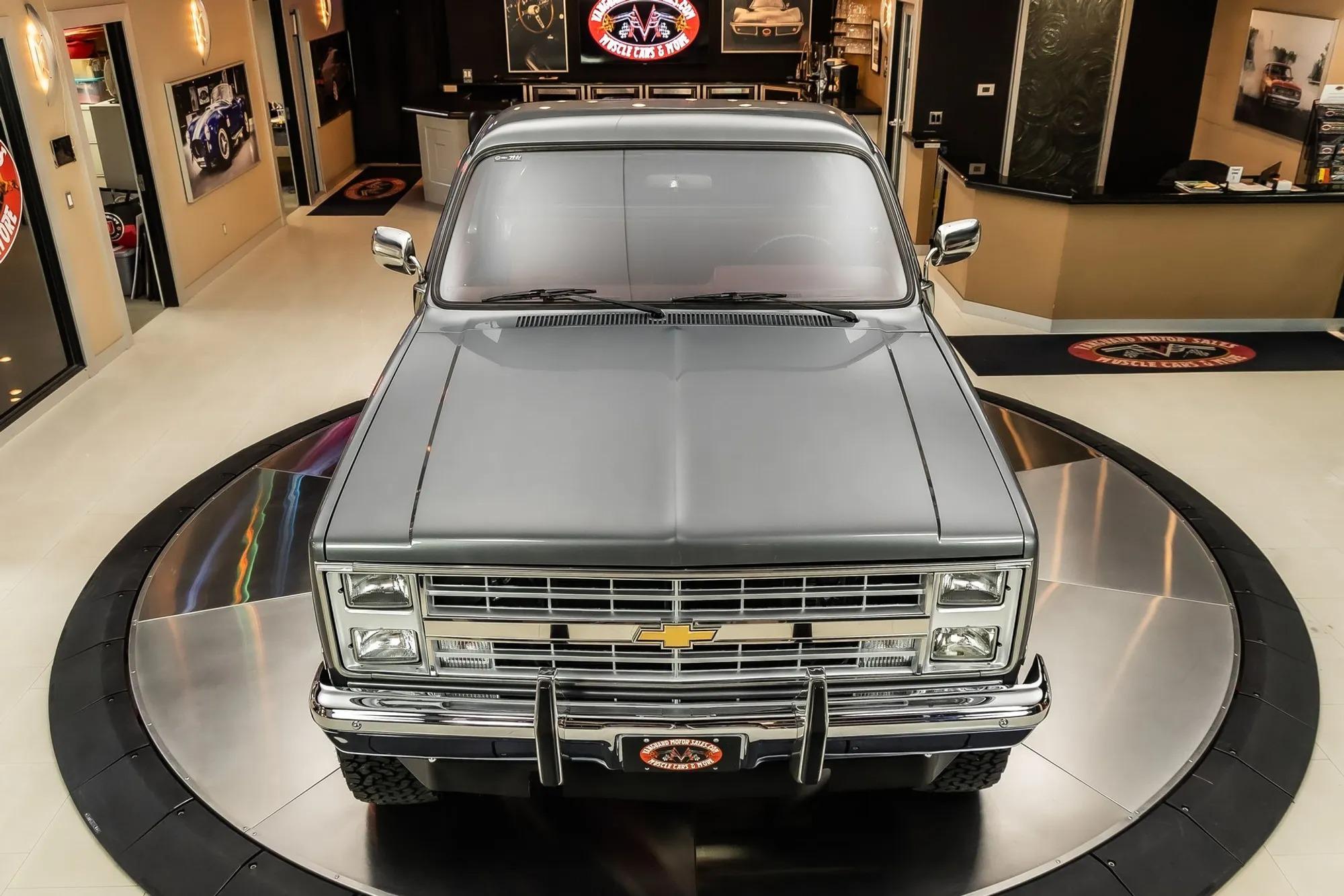 1987 Chevrolet V10 Silverado 4×4