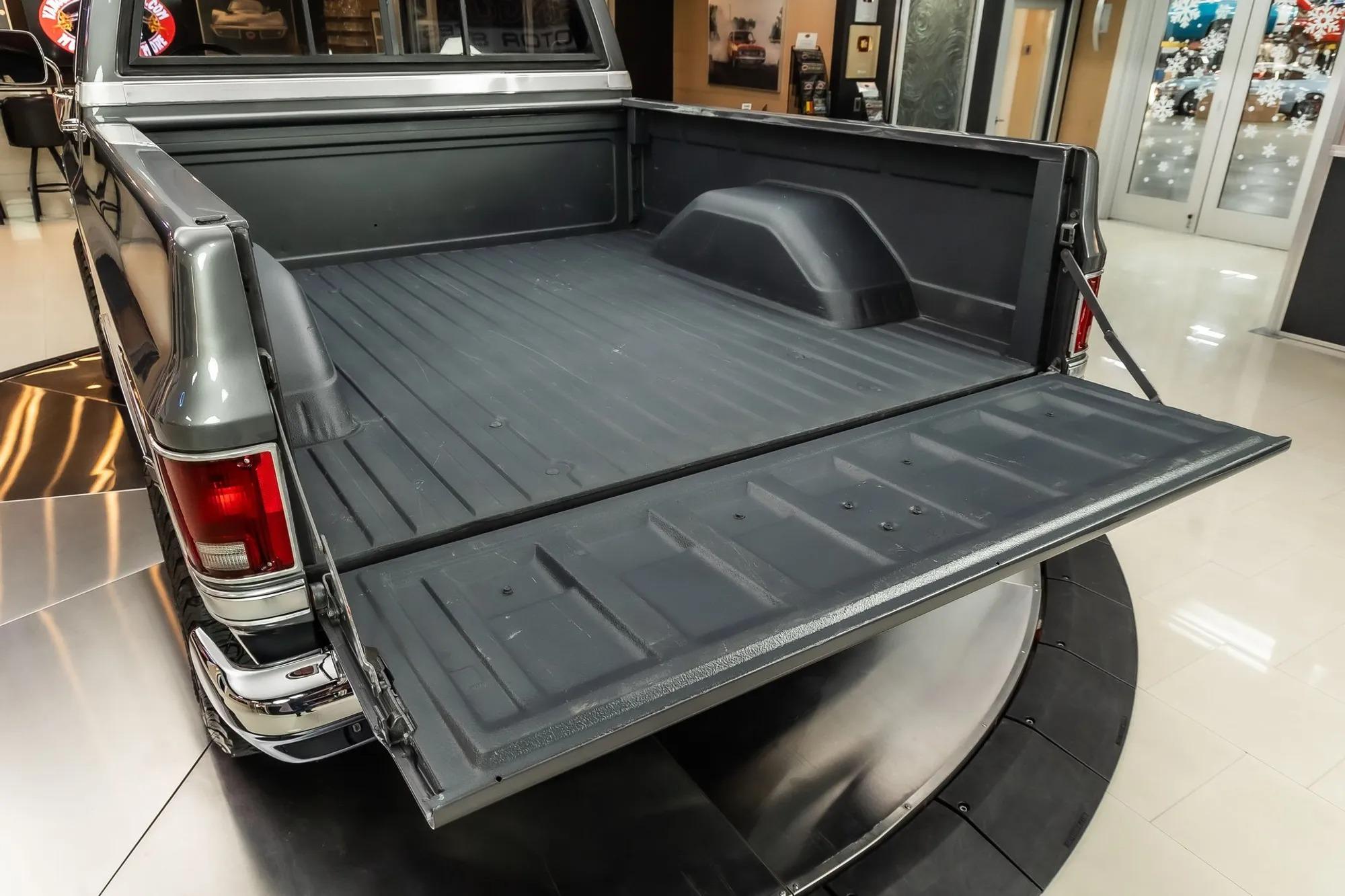 1987 Chevrolet V10 Silverado 4×4