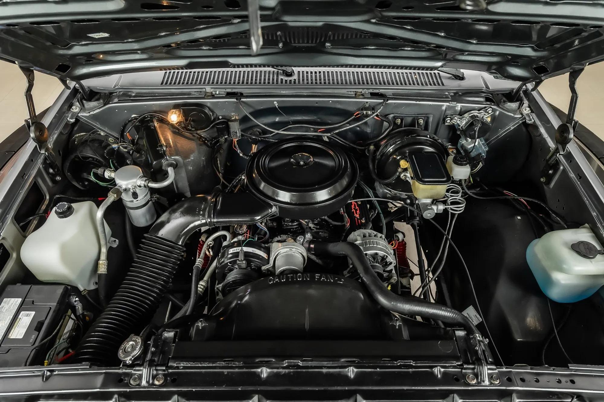 1987 Chevrolet V10 Silverado 4×4