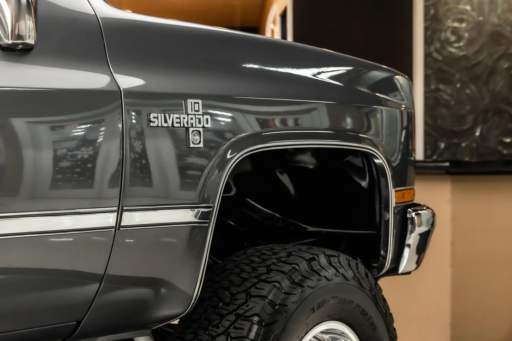 1987 Chevrolet V10 Silverado 4×4