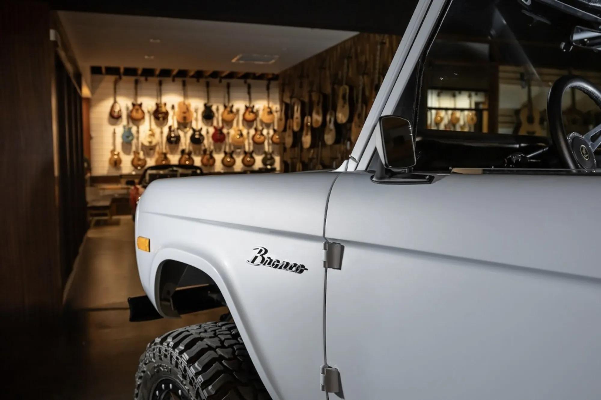 1971 Ford Bronco - 3