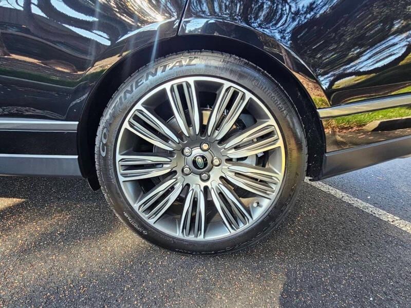 2021 Range Rover P525 HSE Westminster Edition