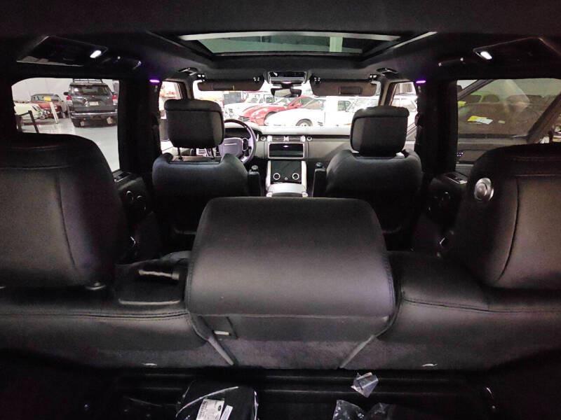 2021 Range Rover P525 HSE Westminster Edition