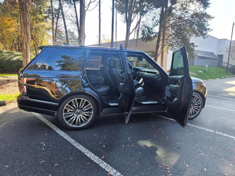 2021 Range Rover P525 HSE Westminster Edition