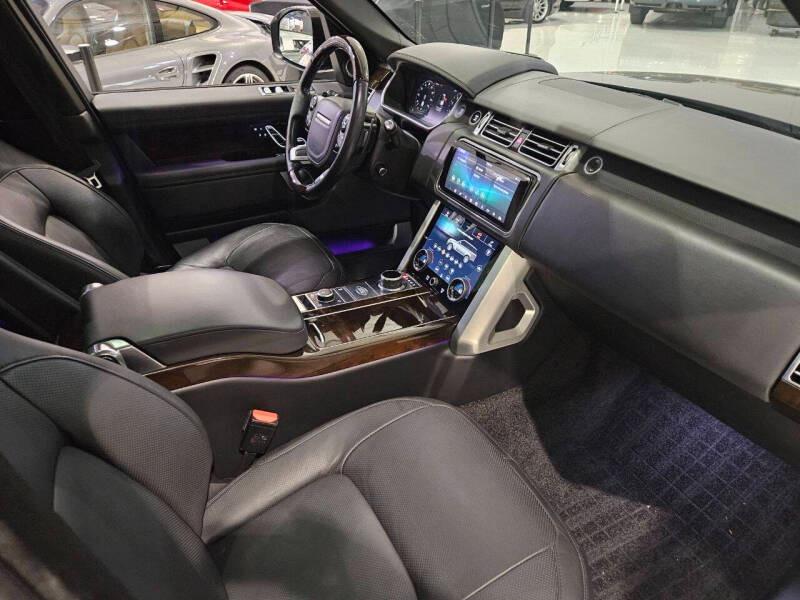2021 Range Rover P525 HSE Westminster Edition