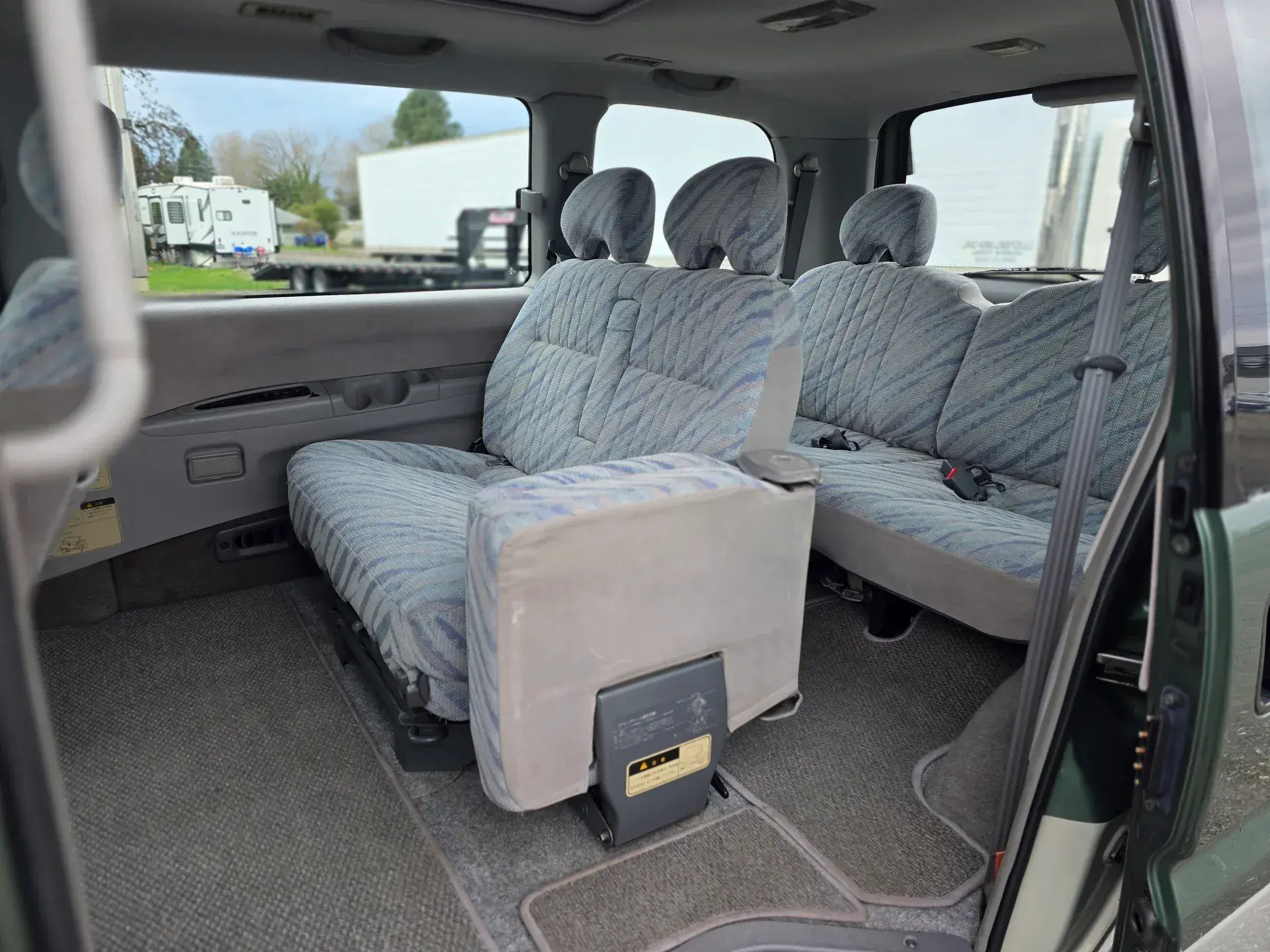 1997 Mitsubishi Delica Space Gear Exceed