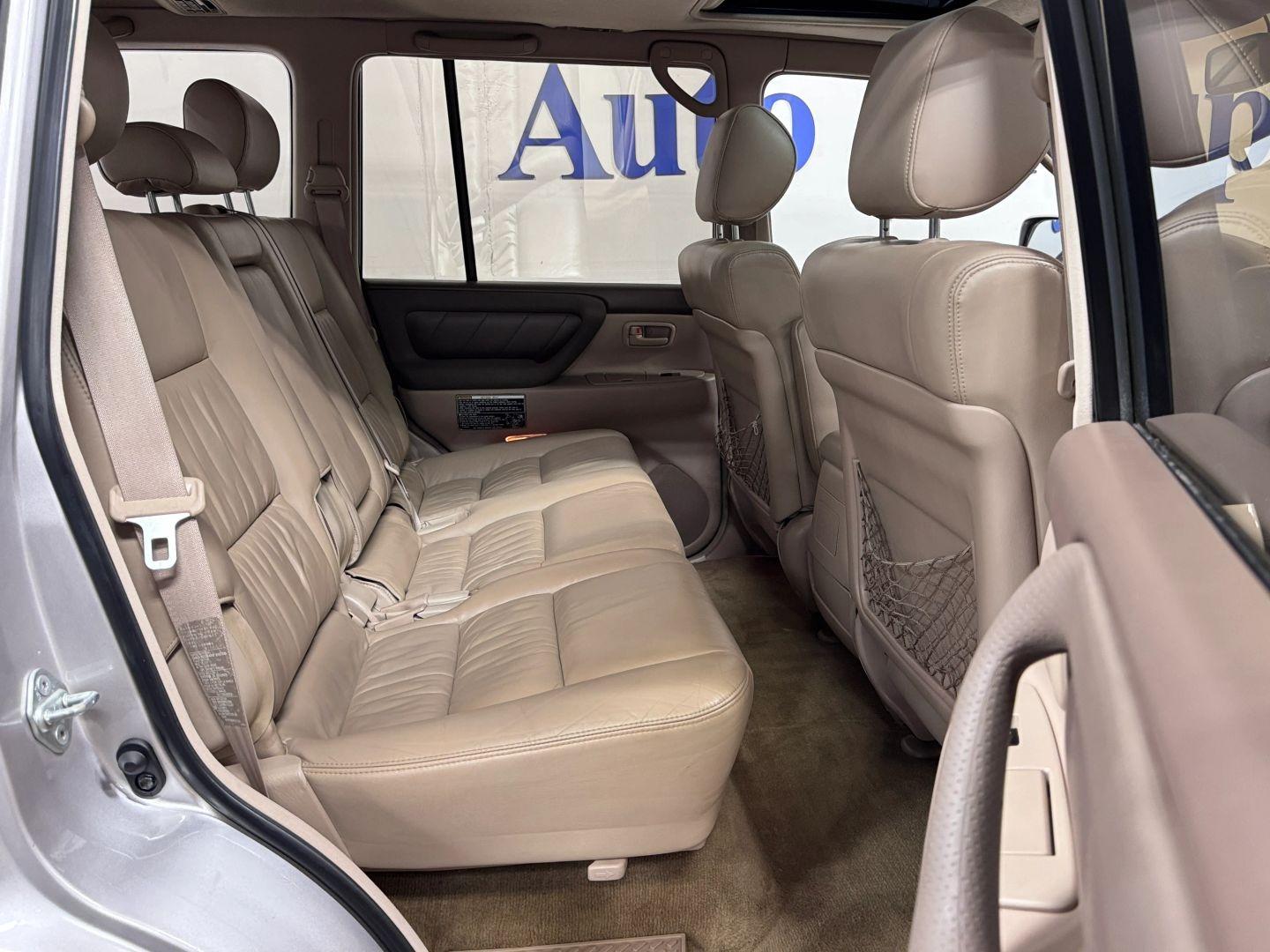 2002 Toyota Land Cruiser