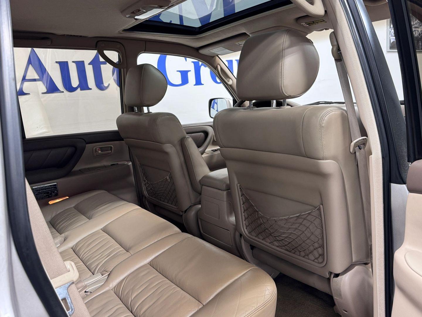 2002 Toyota Land Cruiser