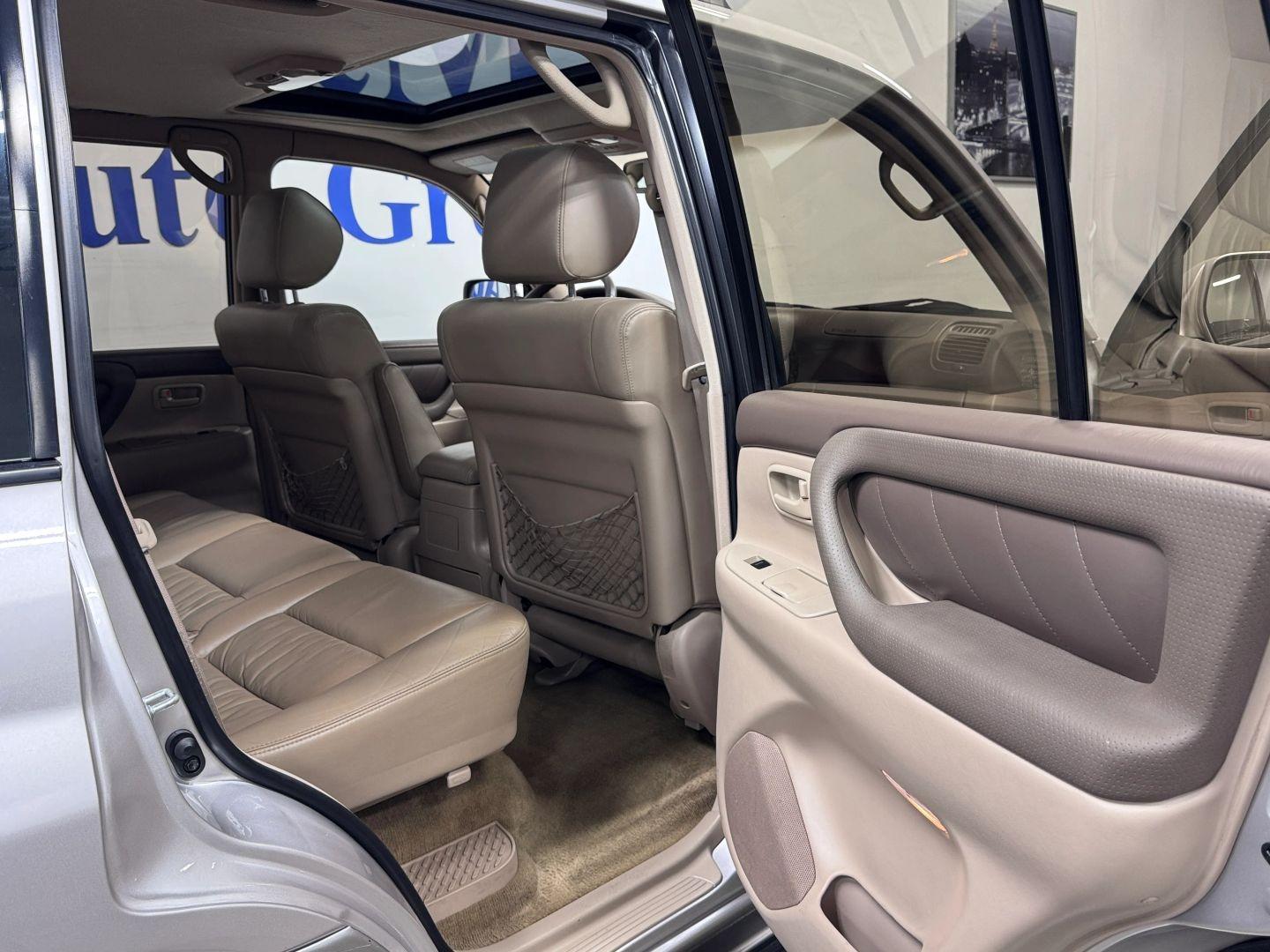 2002 Toyota Land Cruiser