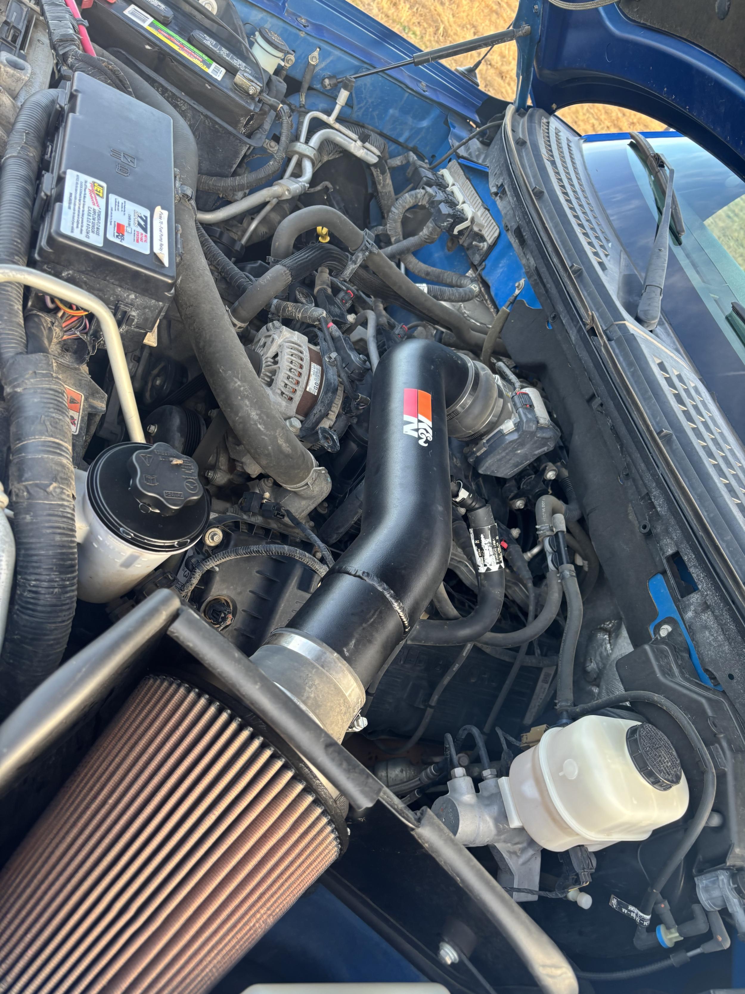 6.2L V8-Powered 2013 Ford F-150 SVT Raptor