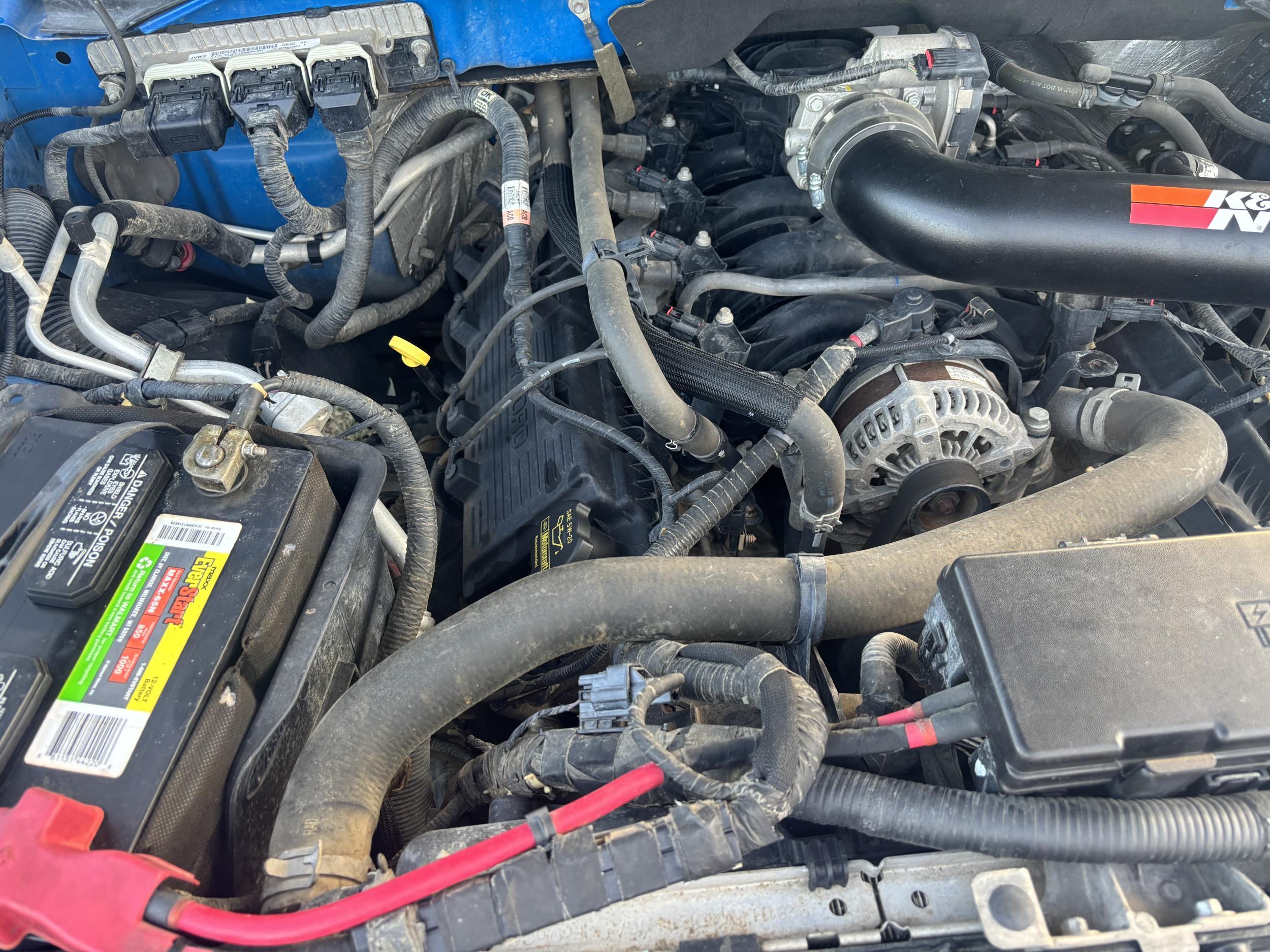 6.2L V8-Powered 2013 Ford F-150 SVT Raptor