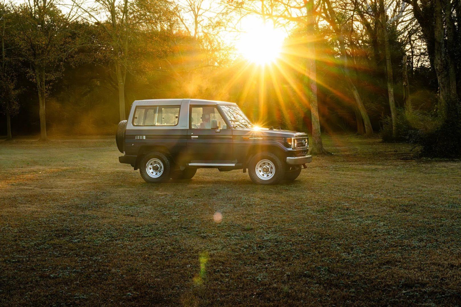 1999 Toyota Land Cruiser HZJ73