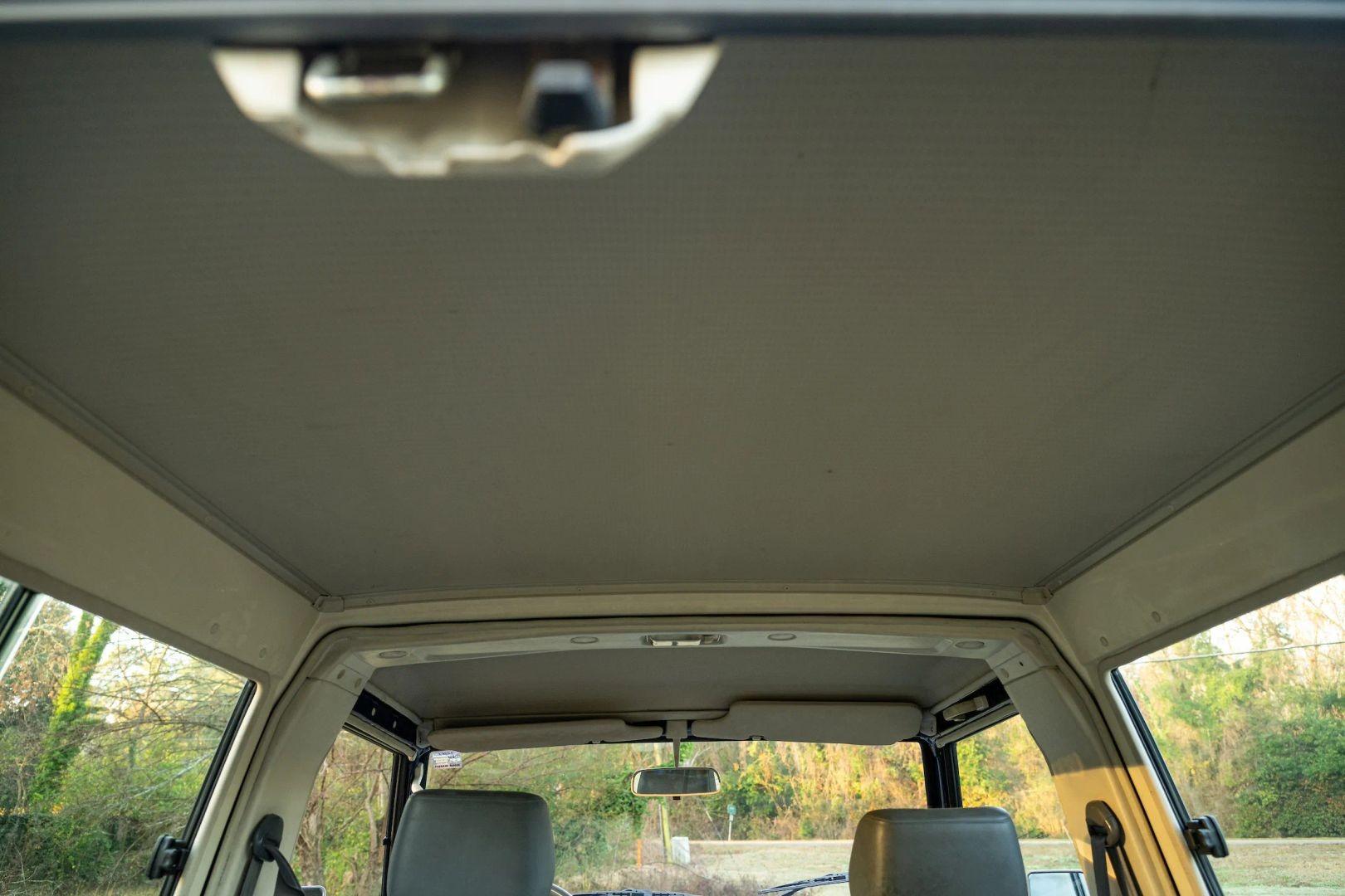 1999 Toyota Land Cruiser HZJ73