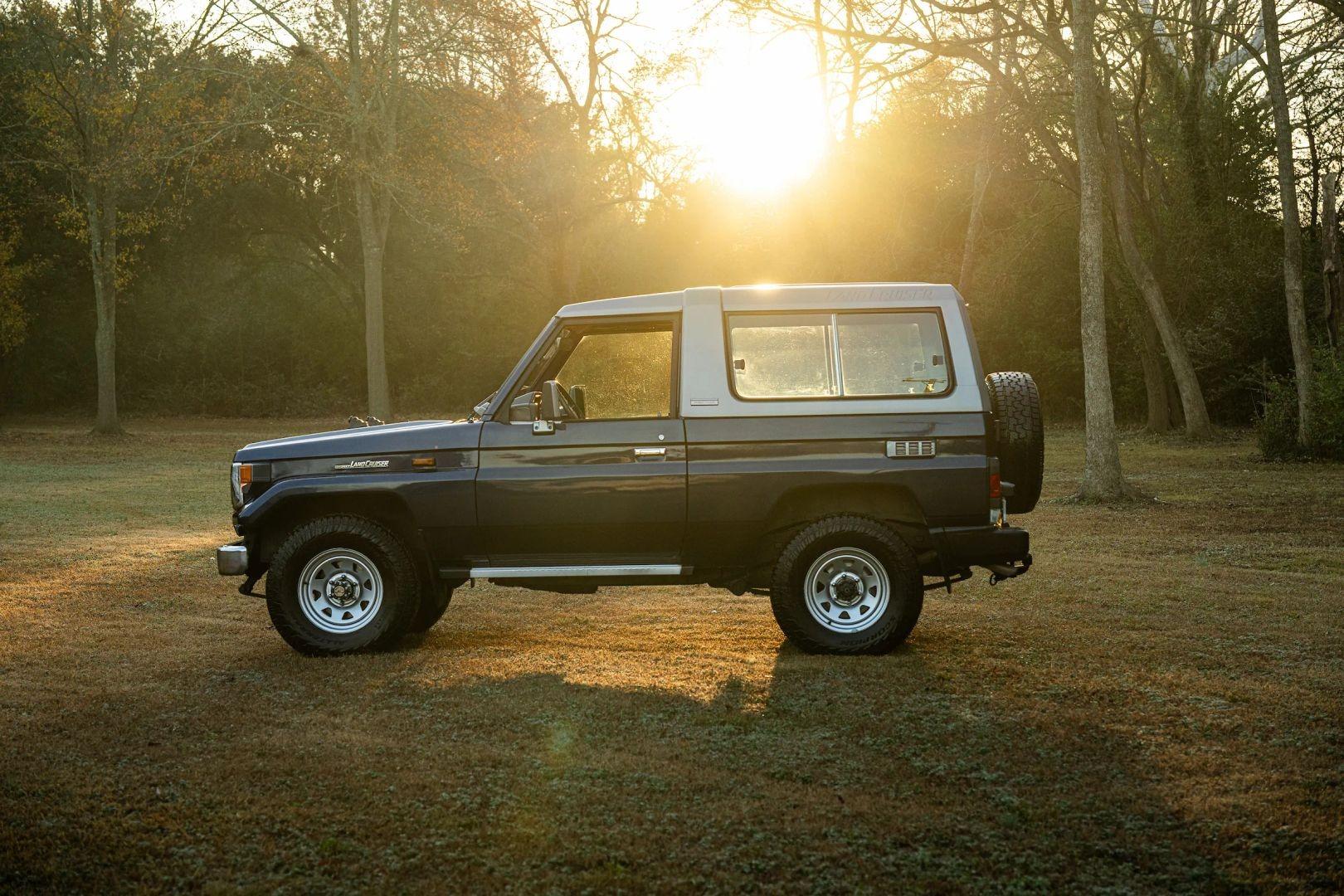 1999 Toyota Land Cruiser HZJ73
