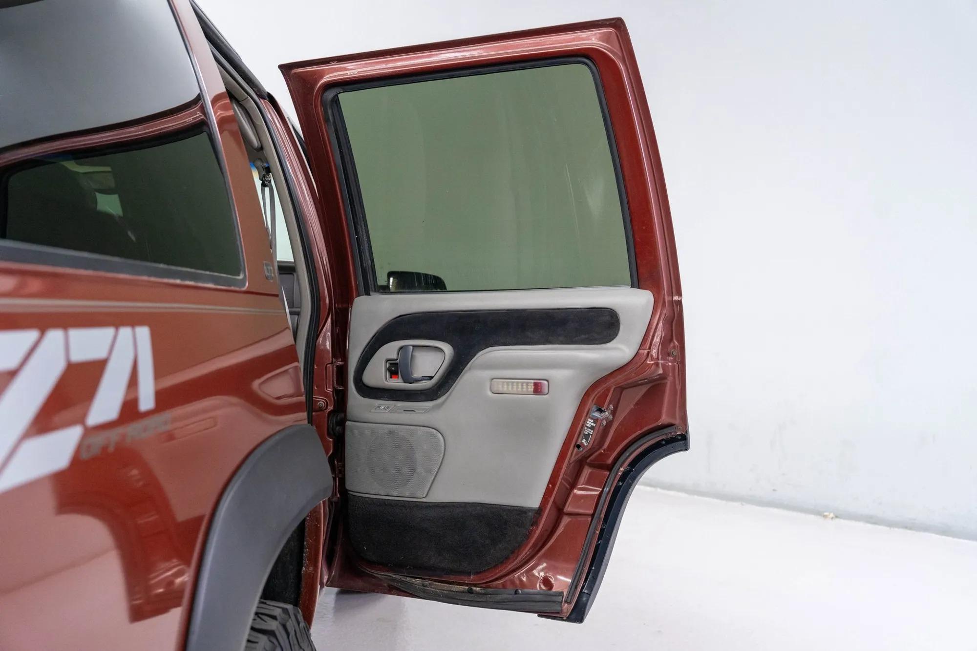 1998 Chevrolet Tahoe LTZ