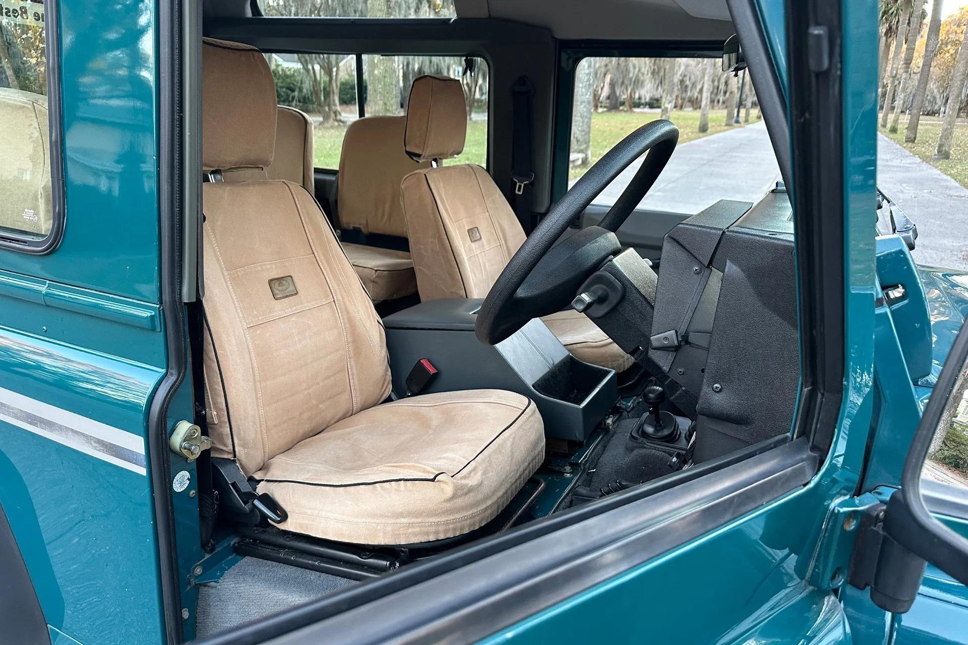 1997 Land Rover Defender 90 County