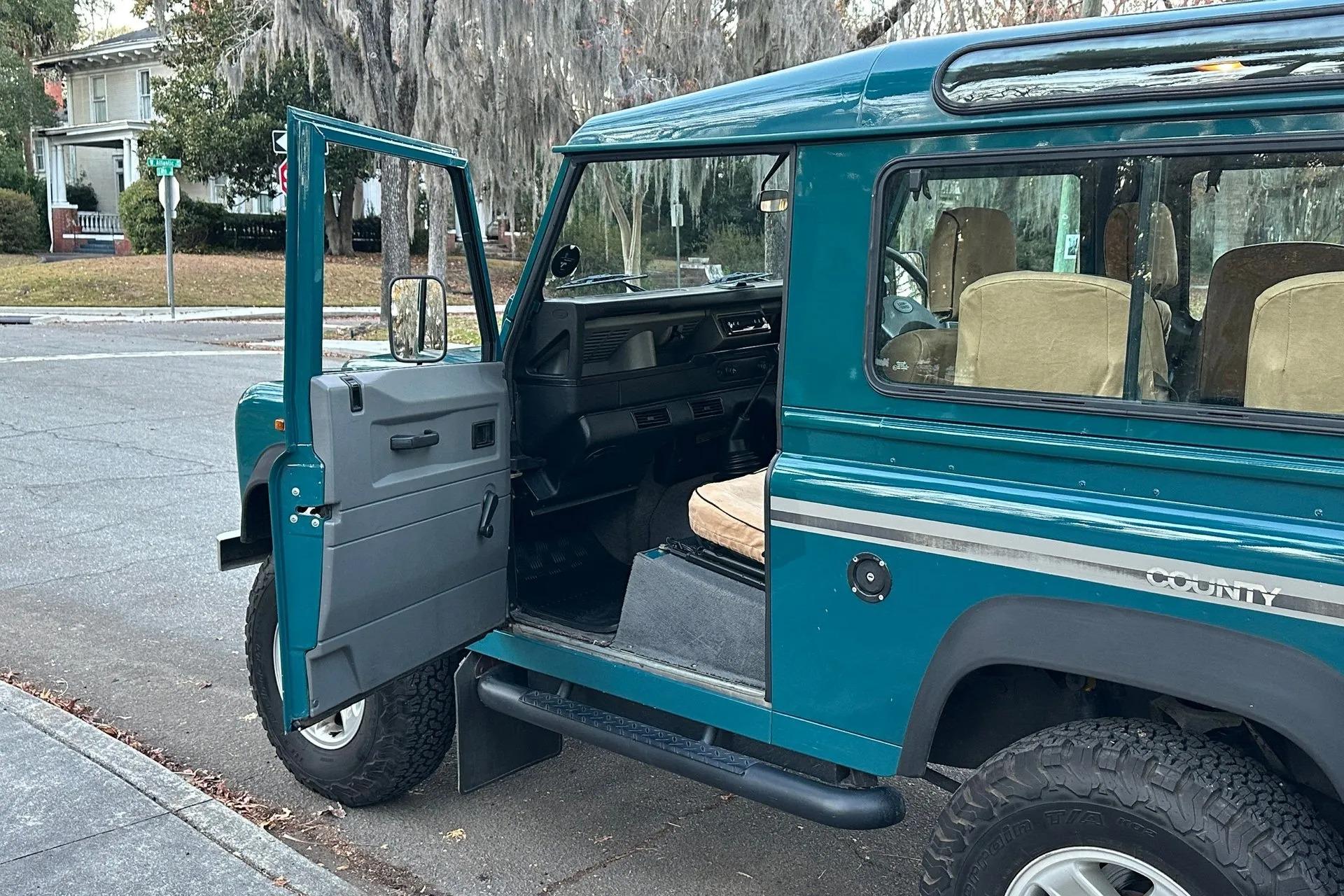 1997 Land Rover Defender 90 County